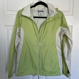 Light Green and Beige Columbia Packable Full Zip Windbreaker Jacket Size S